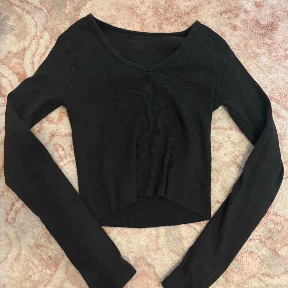 Brandy Mellville Women's V Neck